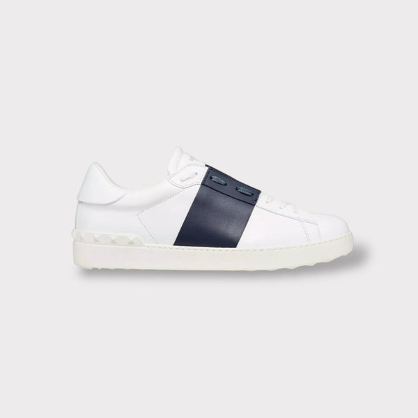 open sneaker
