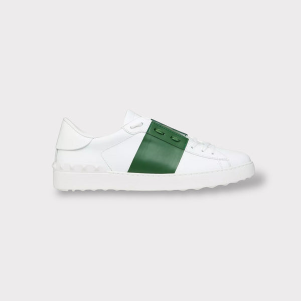 open sneaker